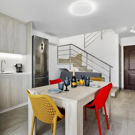 Hermoso Apartamento: Piscina Climatizada, A/c, Wifi - Es-347-47
