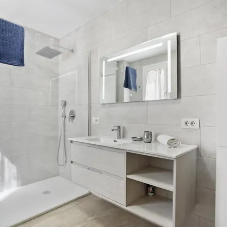 Hermoso Apartamento: Piscina Climatizada, A/c, Wifi - Es-347-47 * أذيخي